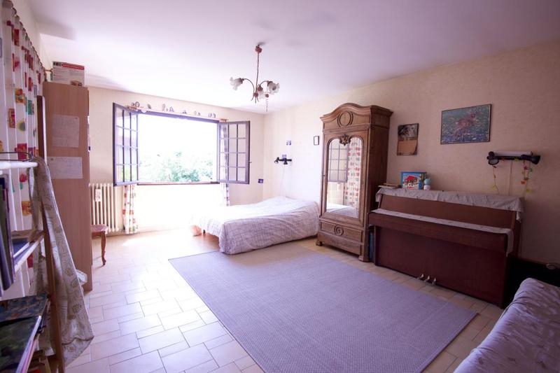 Maison - 190 m² - 7 pièces