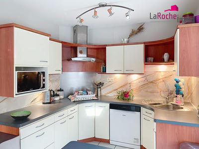 Maison contemporaine - 139 m² - 8 pièces