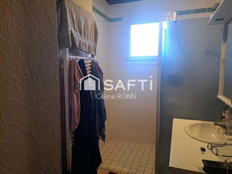 Maison - 101 m² - 7 pièces