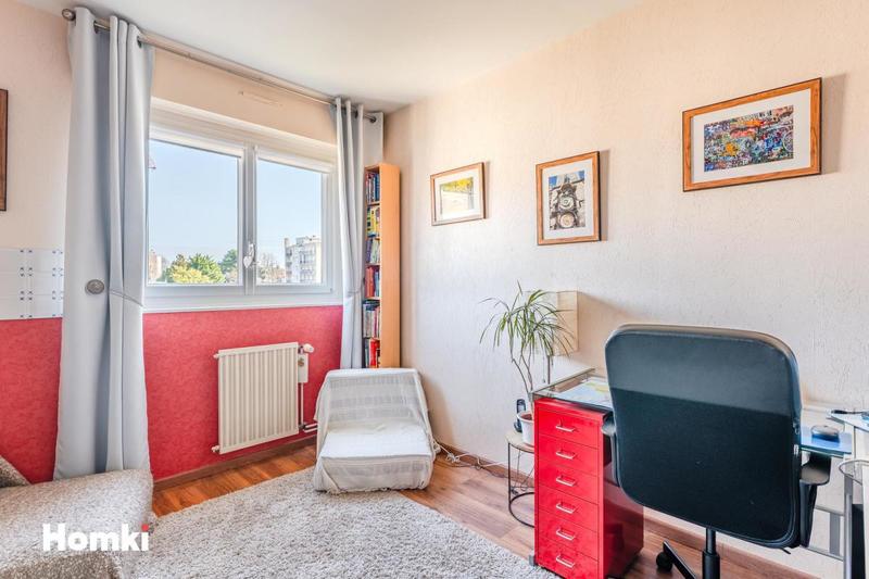 Appartement - 82 m² - 4 pièces