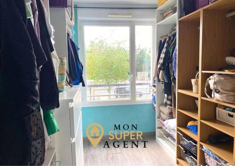 Appartement - 80 m² - 4 pièces