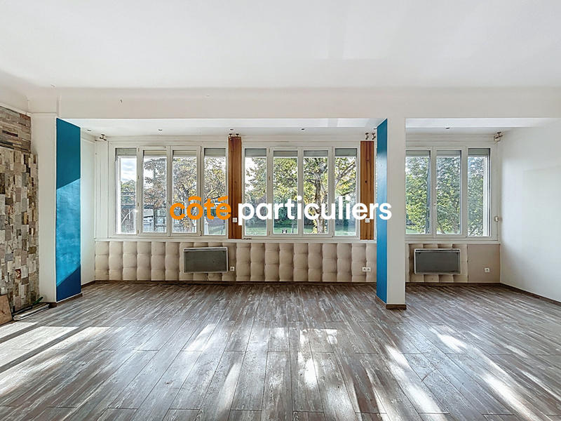 Appartement - 67 m² - 2 pièces