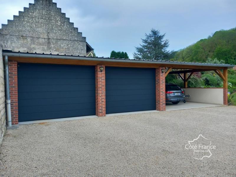 Maison en pierre - 250 m² - 7 pièces