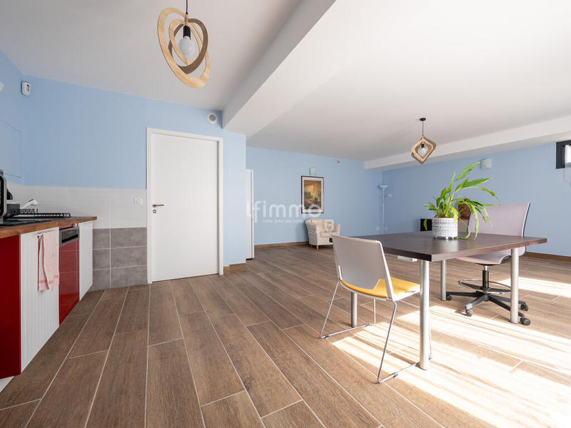 Maison - 193 m² - 7 pièces