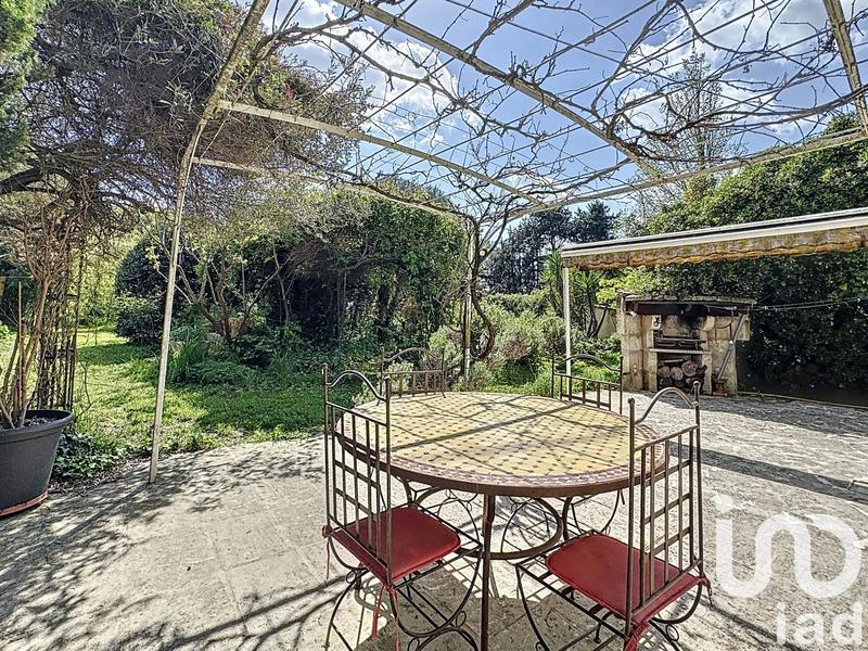 Maison - 160 m² - 9 pièces