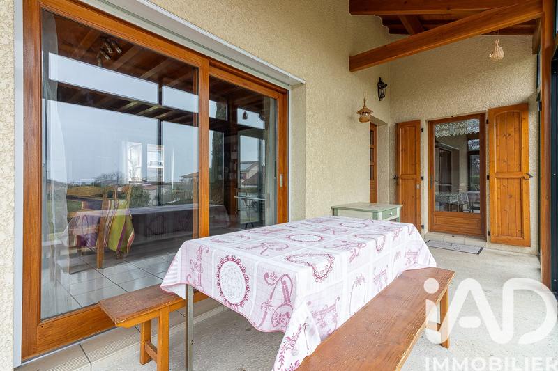 Maison - 92 m² - 4 pièces