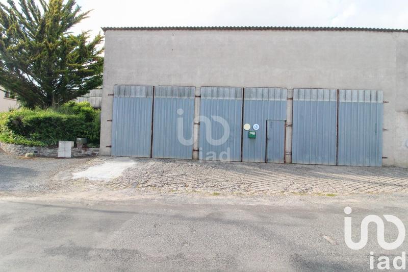 Parking - 120 m²