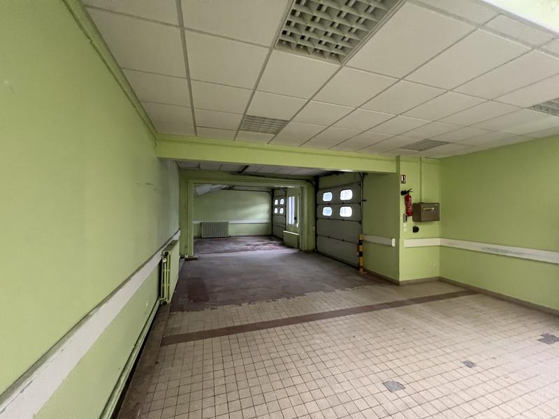 Local commercial - 394 m²