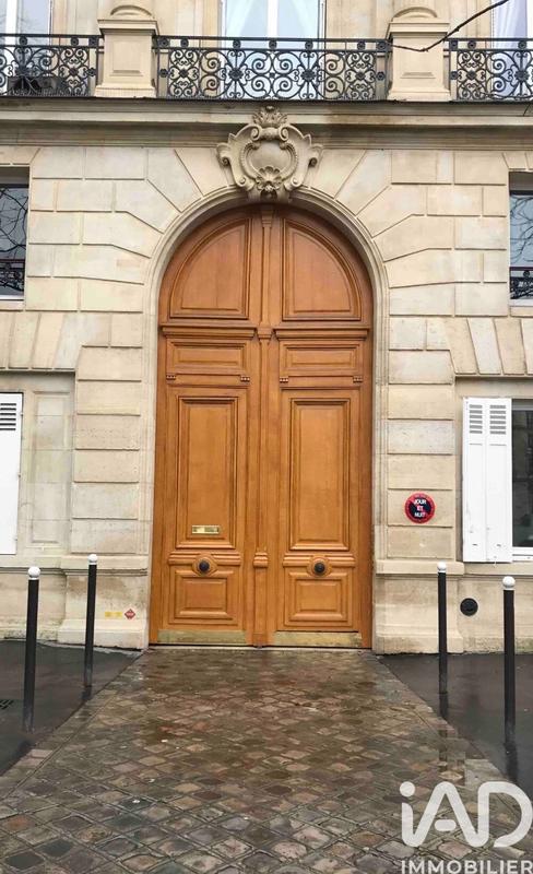 Appartement - 186 m² - 7 pièces