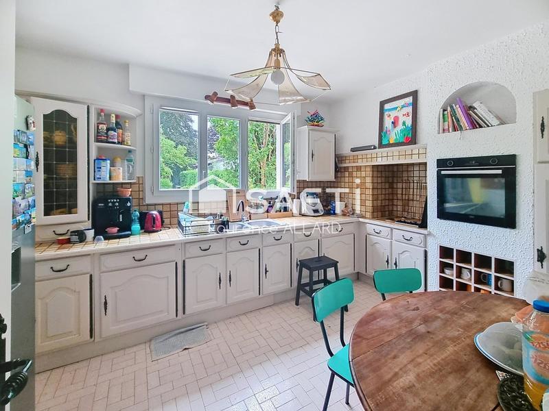 Maison - 140 m² - 7 pièces