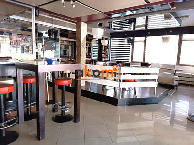 Local commercial - 156 m²