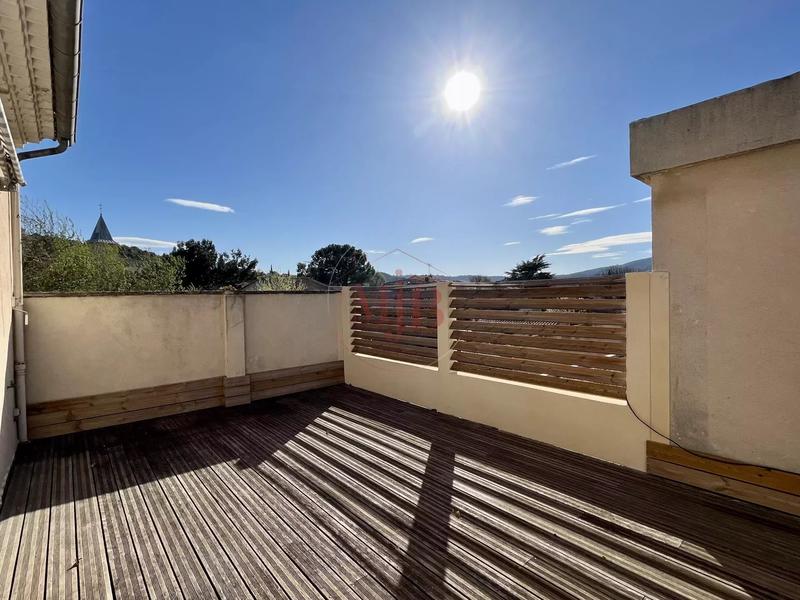 Maison de ville - 177 m² - 6 pièces