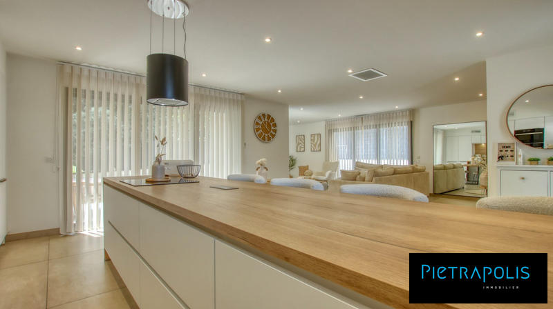 Maison contemporaine - 120 m² - 4 pièces