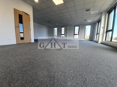 Entrepôt - 1 075 m²