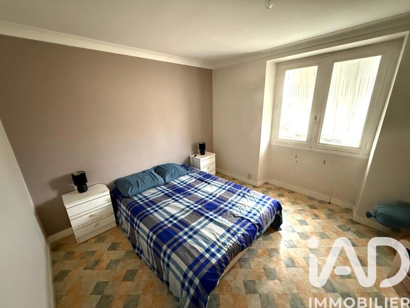 Maison - 146 m² - 7 pièces