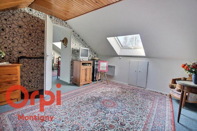 Maison - 135 m² - 7 pièces