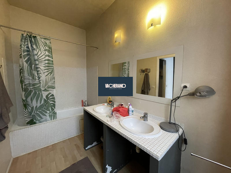 Appartement - 147 m² - 5 pièces