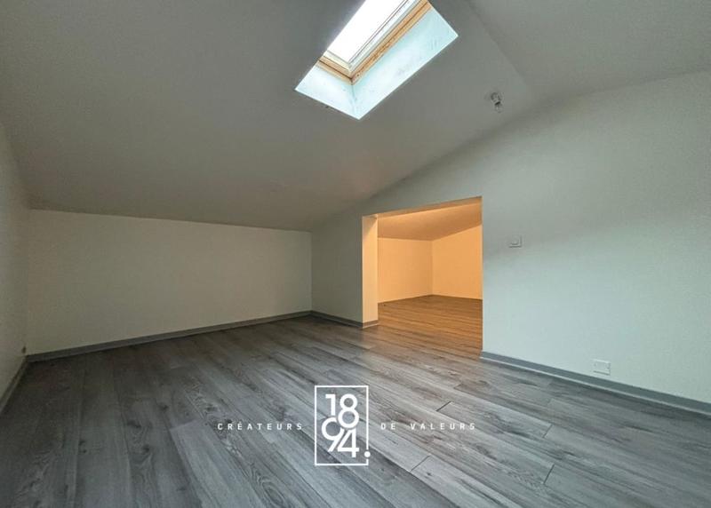 Maison - 143 m² - 5 pièces