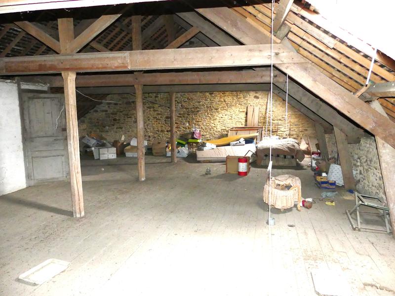 Maison - 195 m² - 8 pièces