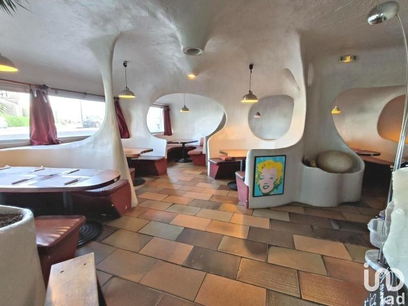 Local commercial - 131 m²