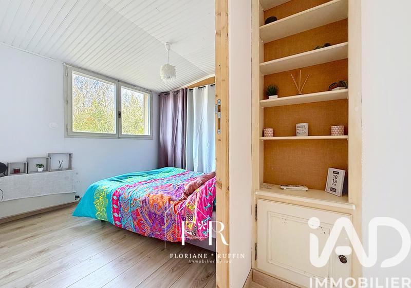 Maison - 104 m² - 5 pièces