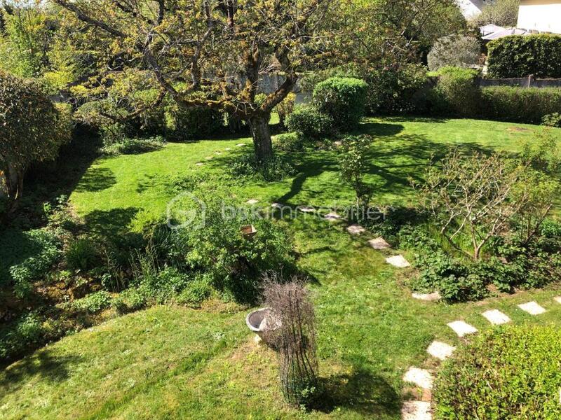 Maison - 138 m² - 5 pièces