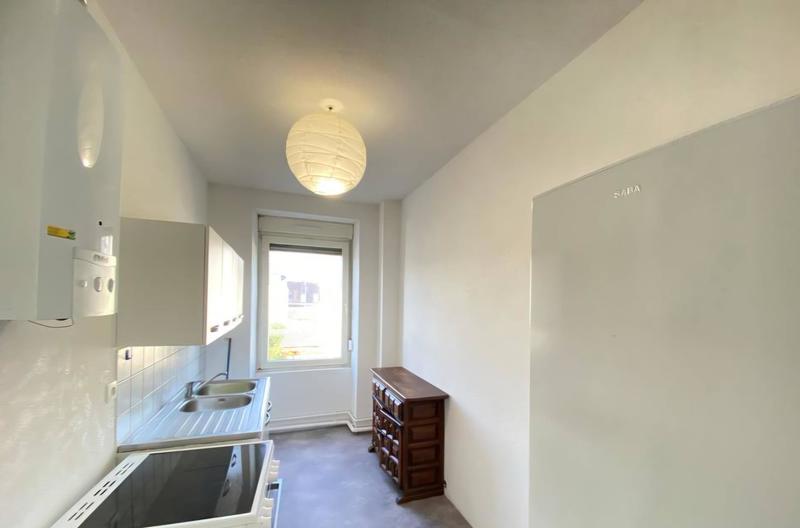 Immeuble - 210 m² - 12 pièces