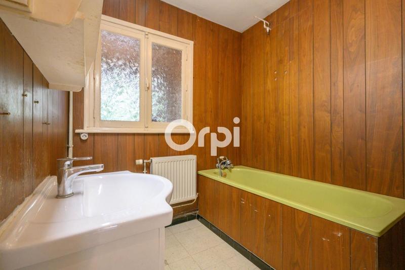 Maison - 94 m² - 5 pièces