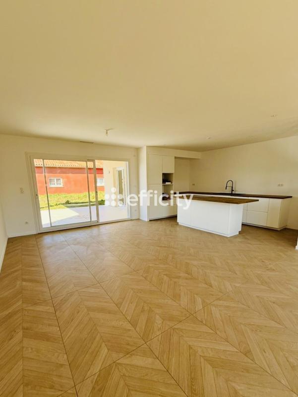 Maison - 128 m² - 4 pièces