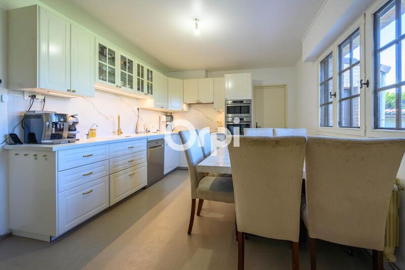 Maison - 120 m² - 6 pièces