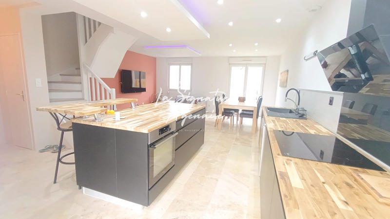 Maison - 84 m² - 4 pièces