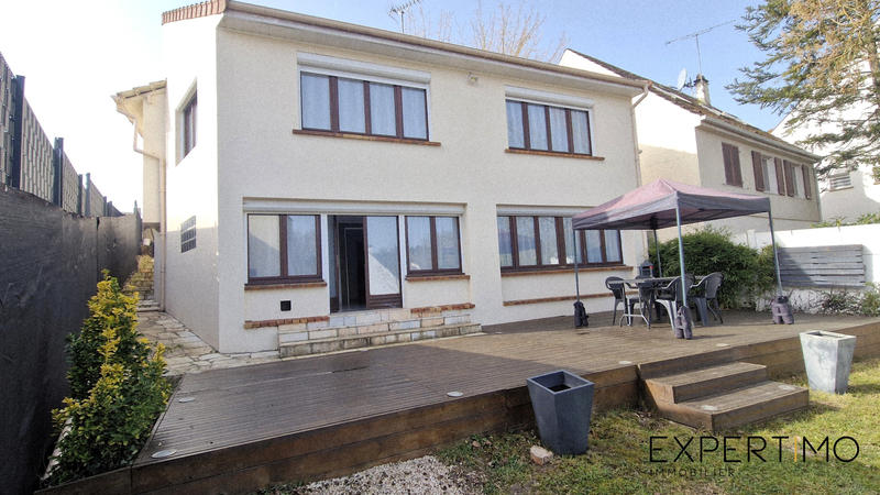 Maison - 139 m² - 6 pièces