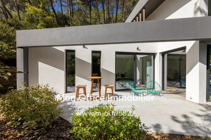 Maison - 178 m² - 5 pièces