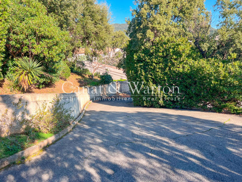 Villa - 191 m² - 7 pièces