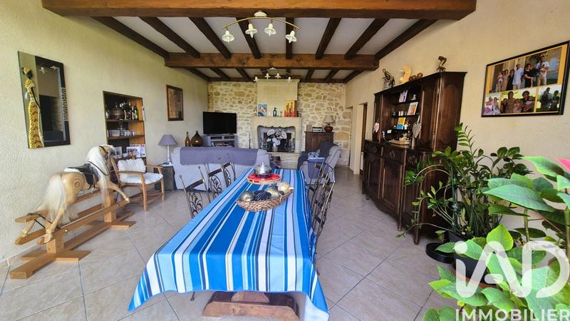 Maison - 282 m² - 8 pièces