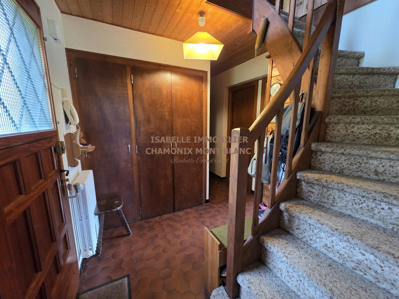 Châlet - 81 m² - 6 pièces