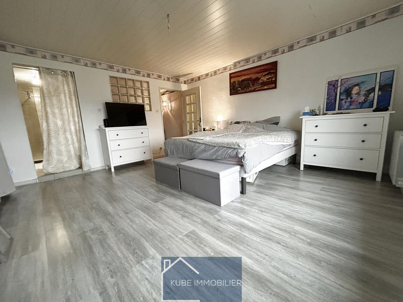 Maison - 123 m² - 4 pièces