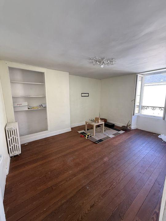 Immeuble - 110 m² - 6 pièces