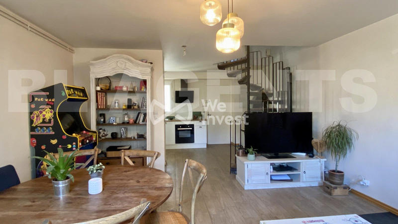 Maison - 102 m² - 5 pièces