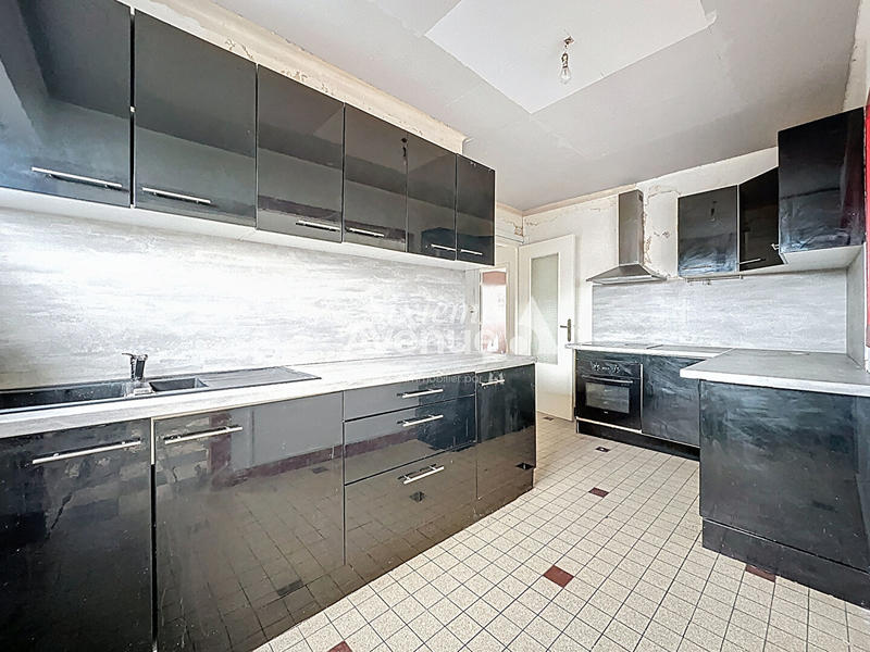 Appartement - 91 m² - 4 pièces