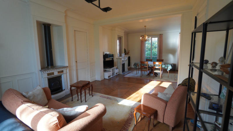 Maison bourgeoise - 197 m² - 8 pièces