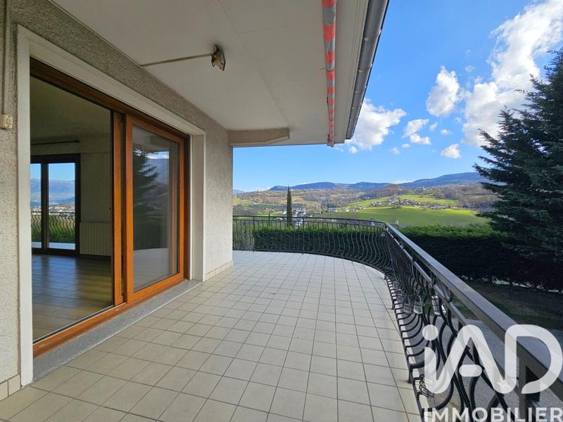 Maison - 162 m² - 7 pièces