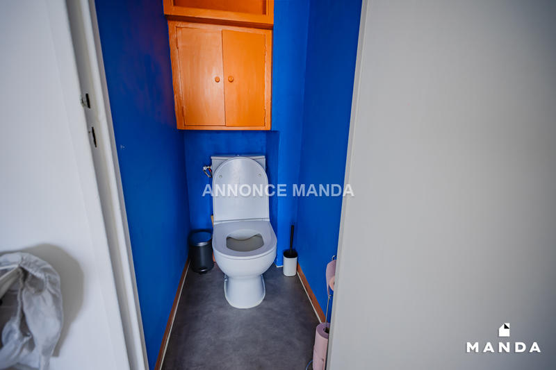 Chambre - 10 m² - 4 pièces