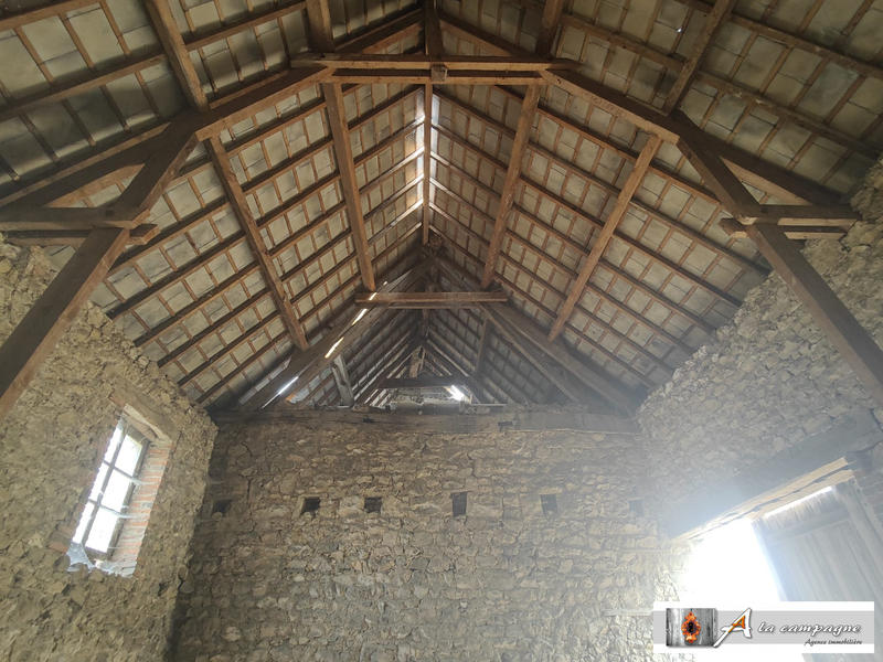 Maison ancienne - 98 m² - 4 pièces