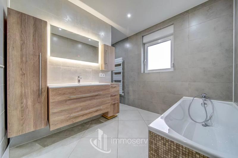 Maison - 149 m² - 6 pièces