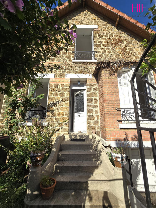 Maison ancienne - 85 m² - 5 pièces