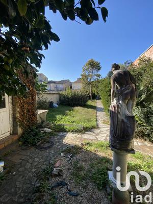 Maison - 217 m² - 7 pièces