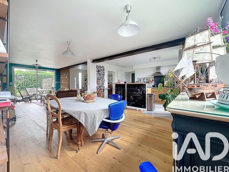 Maison - 146 m² - 6 pièces