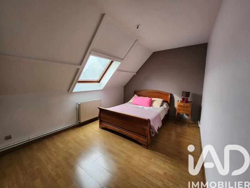 Maison - 93 m² - 5 pièces