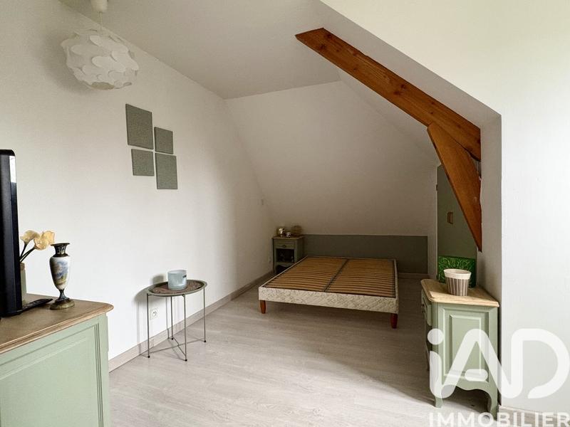 Maison - 140 m² - 9 pièces